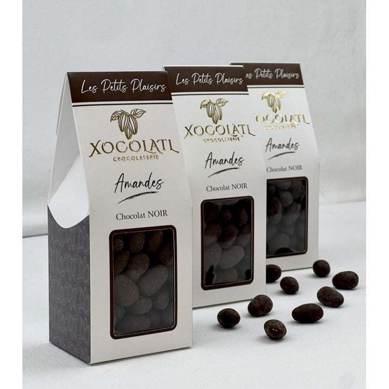 Amandes enrobées de chocolat noir
