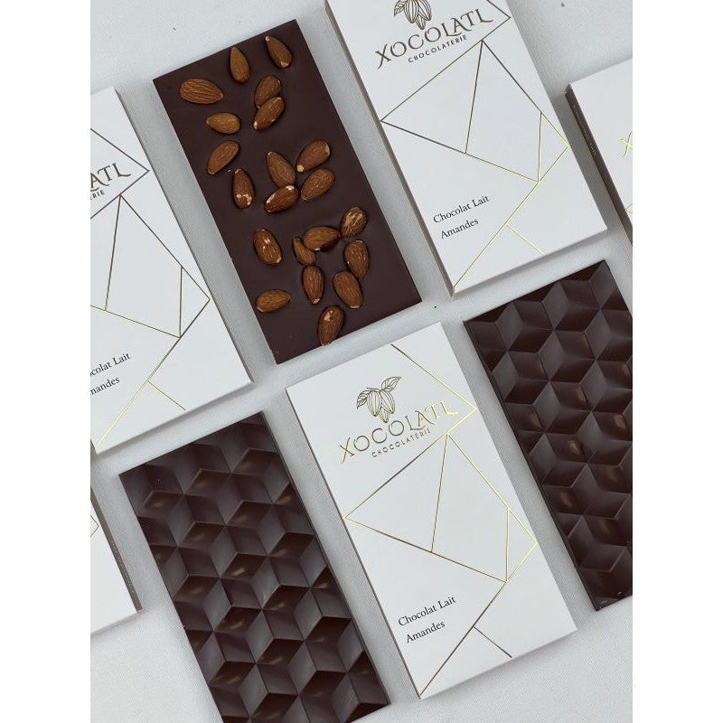 Tablette amandes chocolat au lait